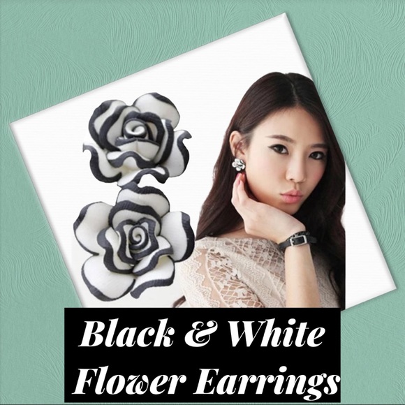Black & White Flower Earrings - Picture 3 of 10